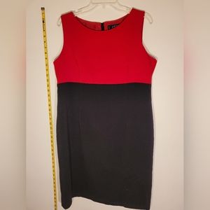 Kasper women's sheath dress black and red 16p. Lined